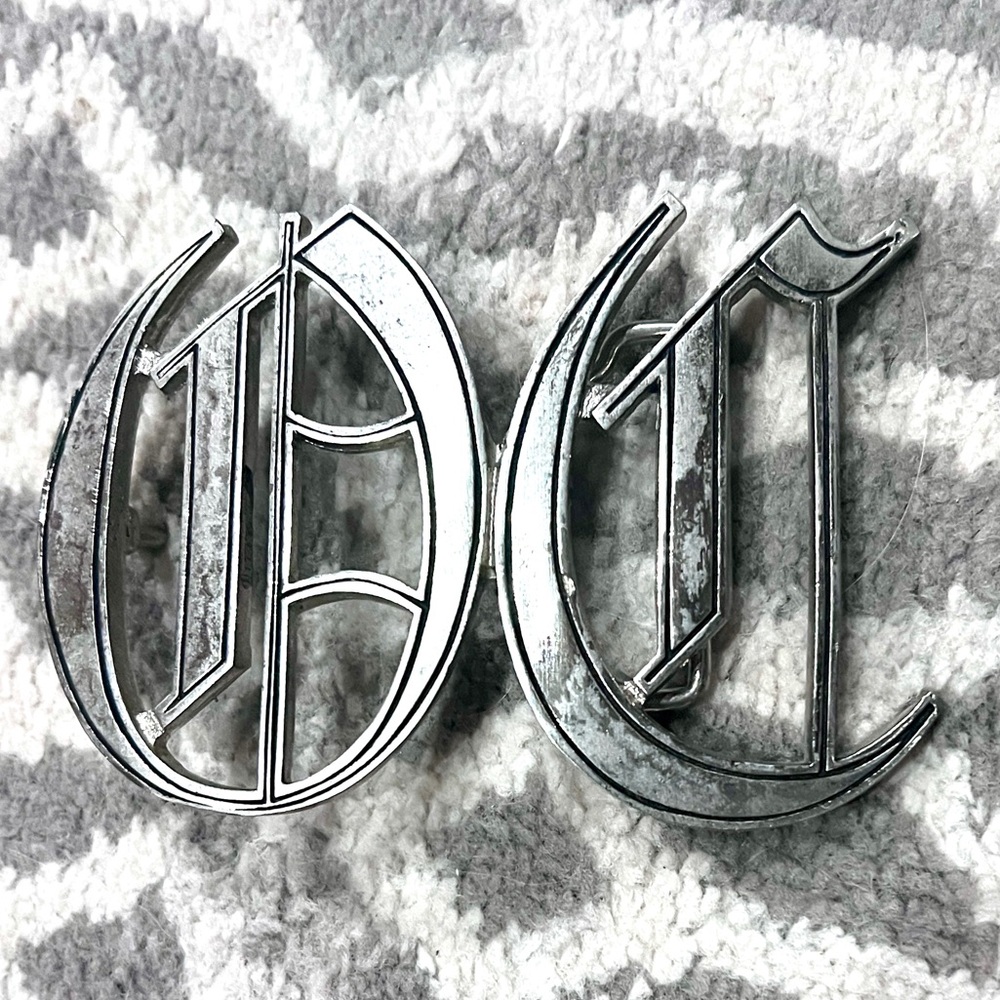 OC Initials for Orange County CA Belt Buckle Old School Style English Script